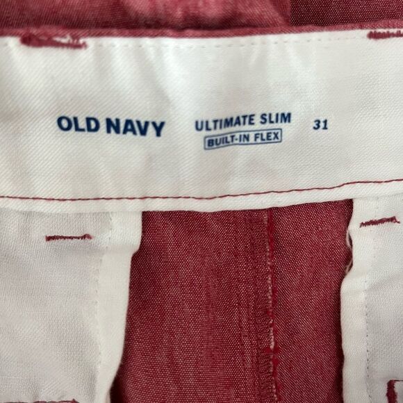 OLD NAVY red Ultimate Slim with Built-In Flex flat front 10”shorts size 31. - Picture 3 of 3